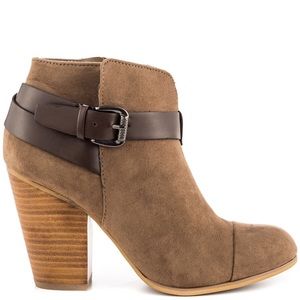 Carlos Santana Ankle Boot